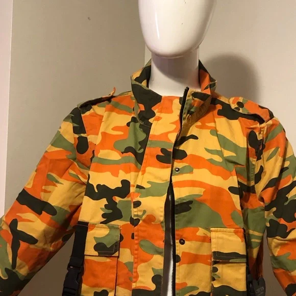NWT CAMO JACkET - Picture 7 of 10